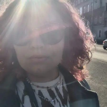 Esther, 40מרכז ישראל 
