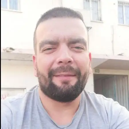 Anatoliy, 42 פתח תקווה