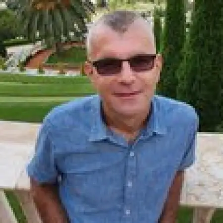 Vladimir, 48 חיפה