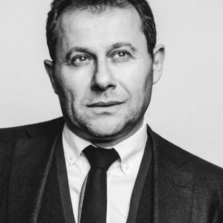 Vitaliy, 56 