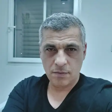 Mihael, 56 אשקלון