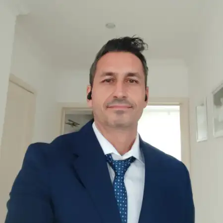 Tim, 44 