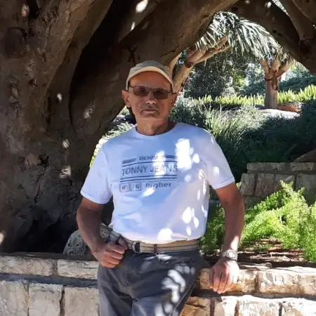 Alex, 72דימונה 