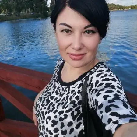 Elina, 46 