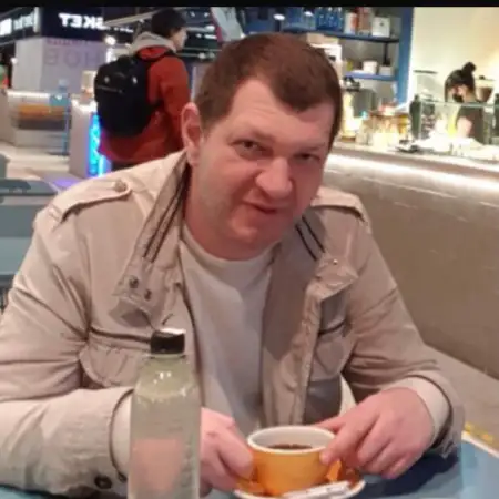 Nikolay, 42