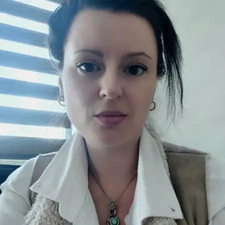 EVA, 35