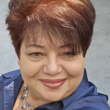 Inessa, 57רחובות 