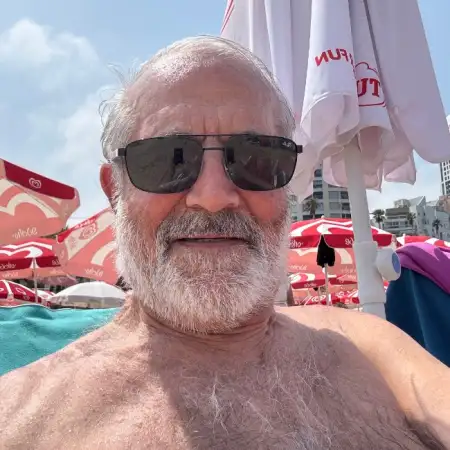 Viktor, 66ירושלים 