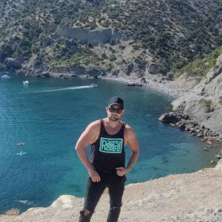 Maksim, 39