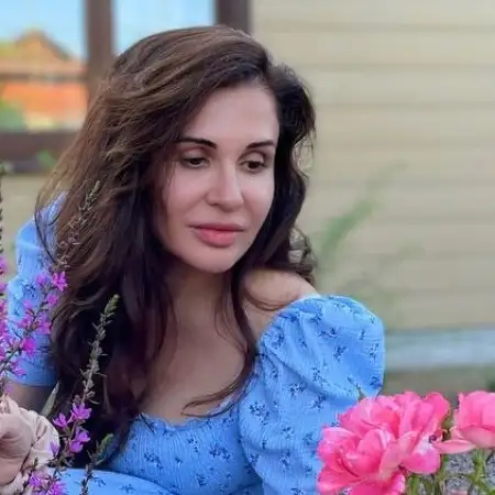 Lolita, 50חיפה 
