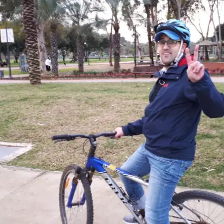 אריאל, 49 תל אביב