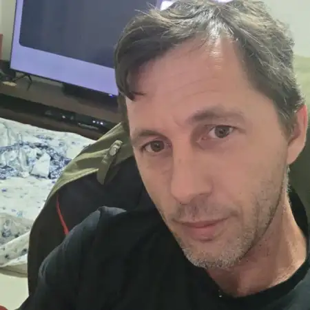 Dmitriy, 39פתח תקווה 