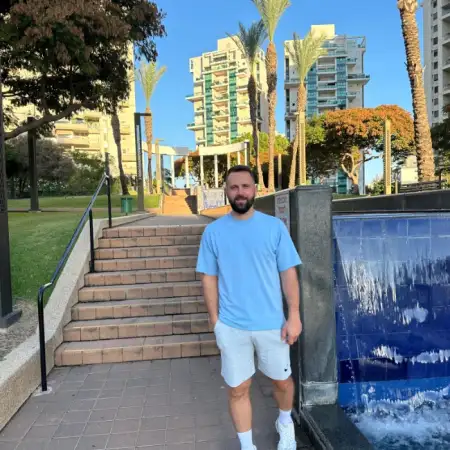 Beni, 28רמת גן 