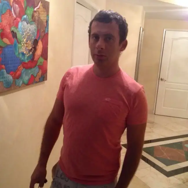 Dmitriy, 49 - דייט לי