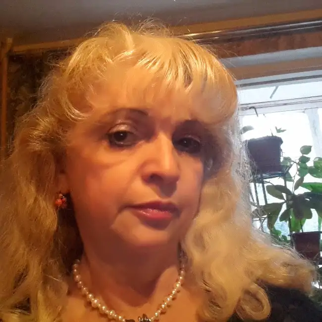 Liliya, 61 - דייט לי
