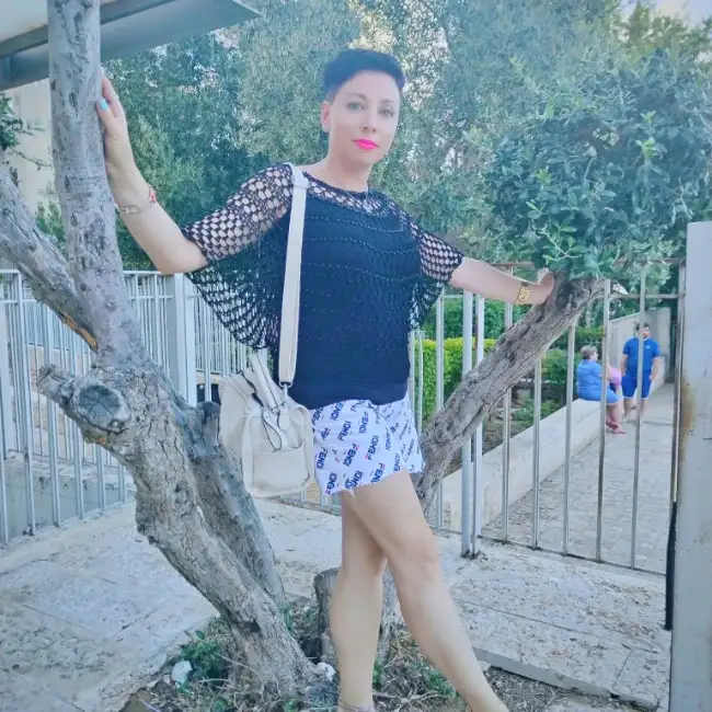 אירינה, 43, חיפה - דייט לי