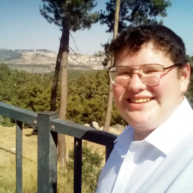 Menachem, 19, הוד השרון - דייט לי