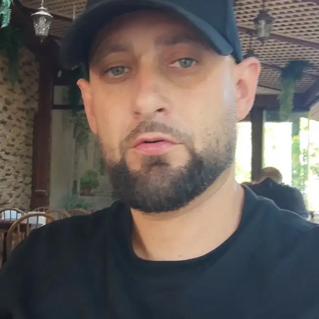 Maksim, 39 - דייט לי