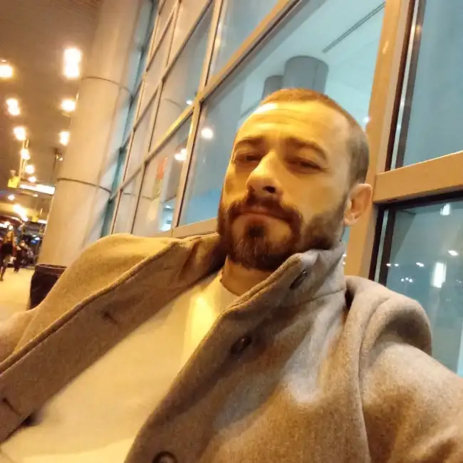 Dmitriy, 41 - דייט לי