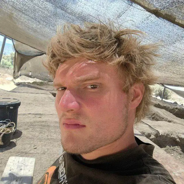 Oleg, 22