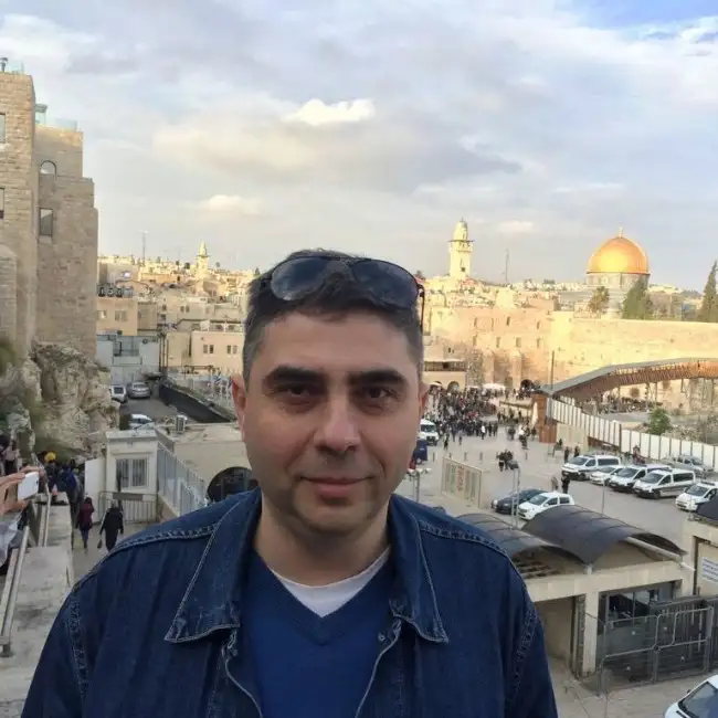 Roman, 52 - דייט לי