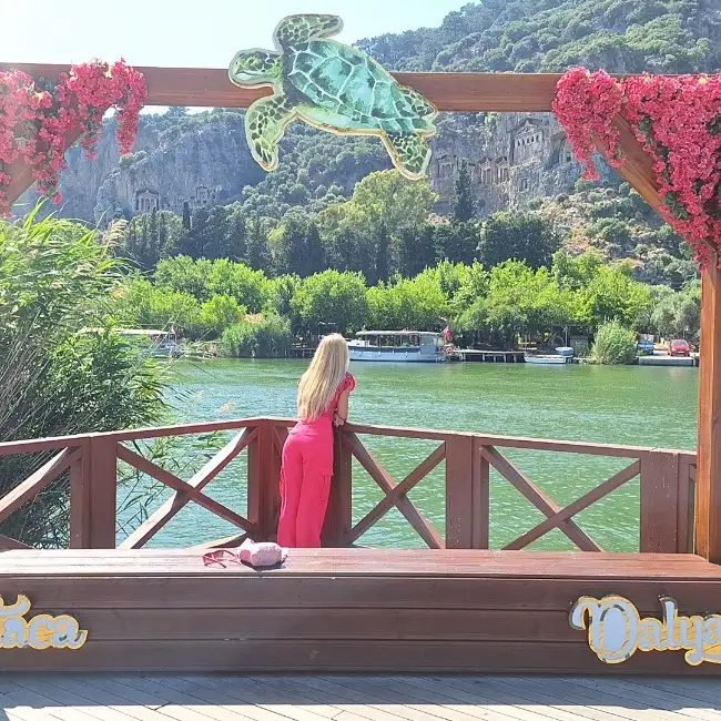 Dora, 32 - דייט לי