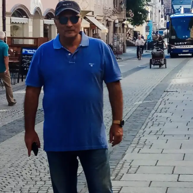 יוסי, 64, קיסריה - דייט לי
