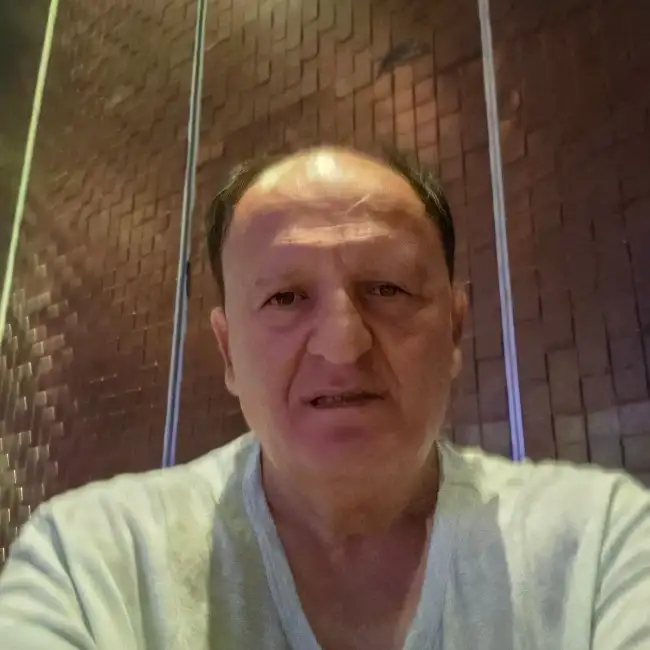 יואב · 66 ·           