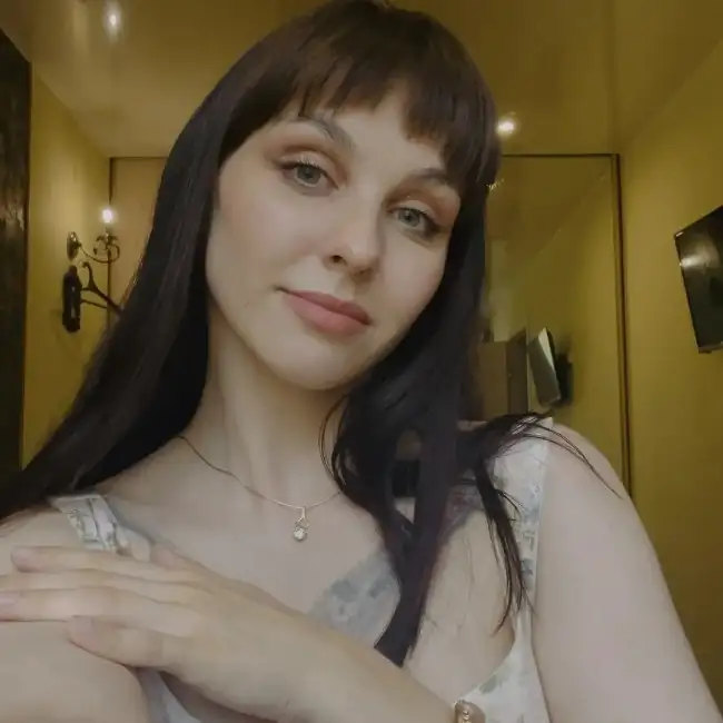 Katerina, 28 - דייט לי