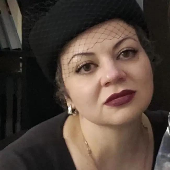 Rusudan, 44 - דייט לי